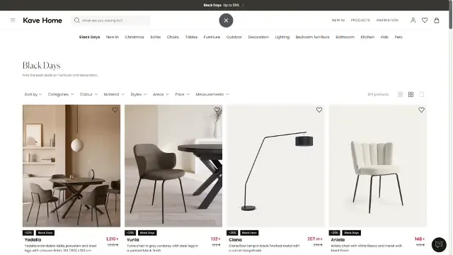 illustration d'une personne regardant un grand écran avec des visualisations de données